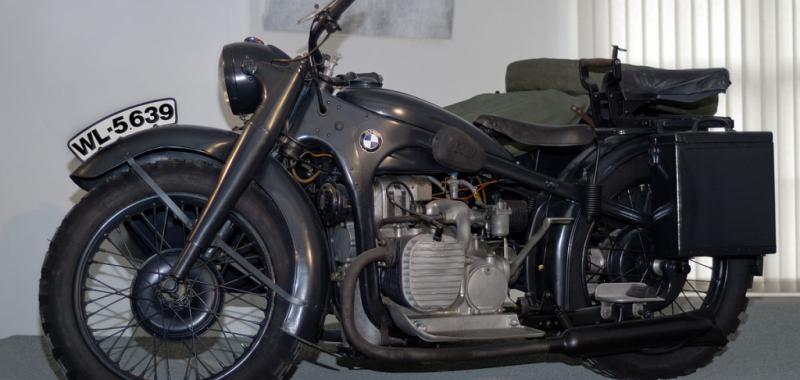 BMW R12 (1937)